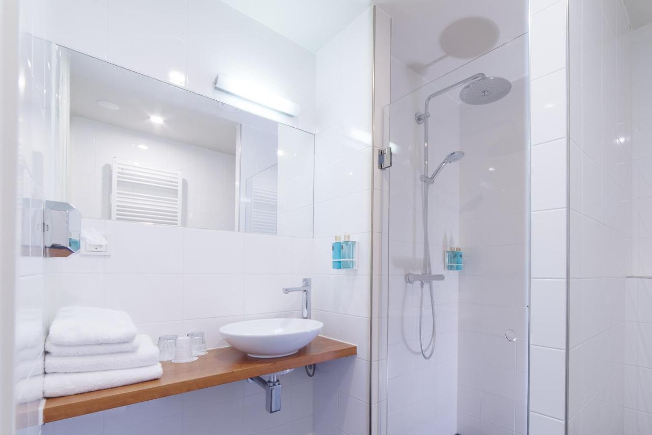 Hotel De Zilte Zeeuw Kortgene Bagian luar foto