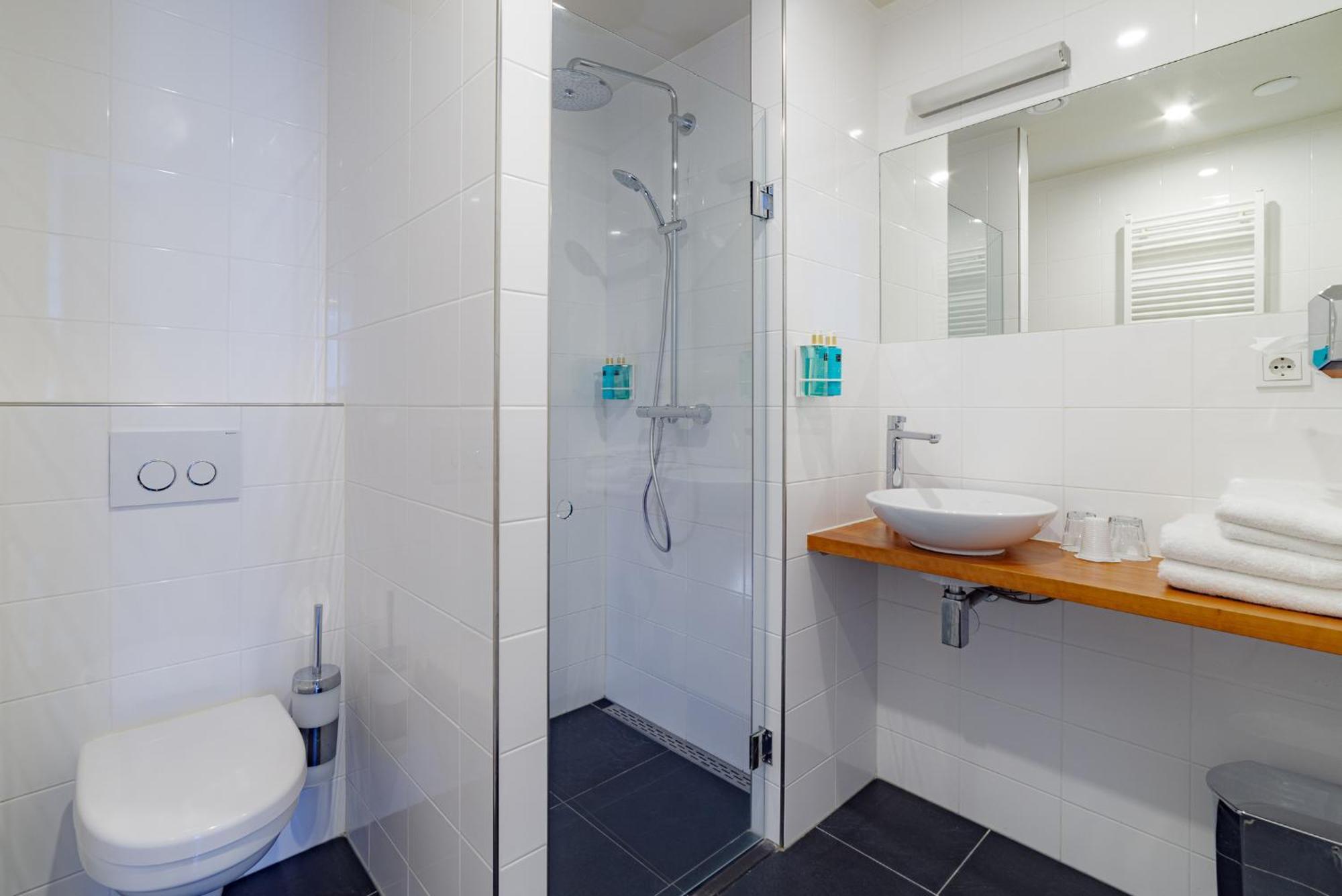 Hotel De Zilte Zeeuw Kortgene Bagian luar foto